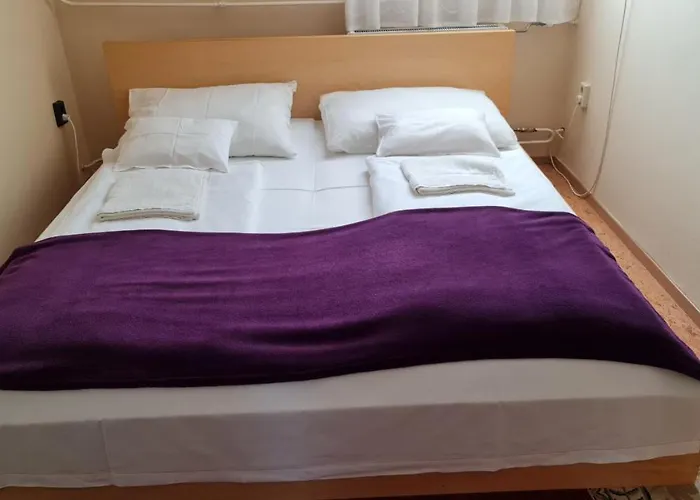 Hotell Oazis Panzio